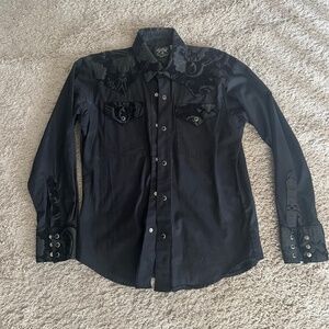 Shrine Hollywood Black shirt with textured trim and snap buttons